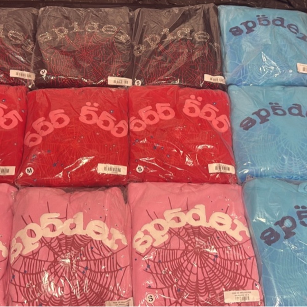 Colorful Spider Graphic T-Shirts